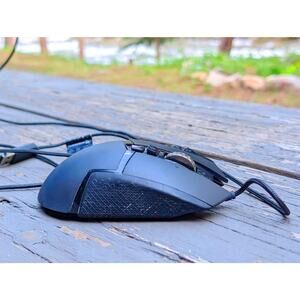 Logitech G502 HERO Gaming Mouse - Precision & Performance for Every Gamer